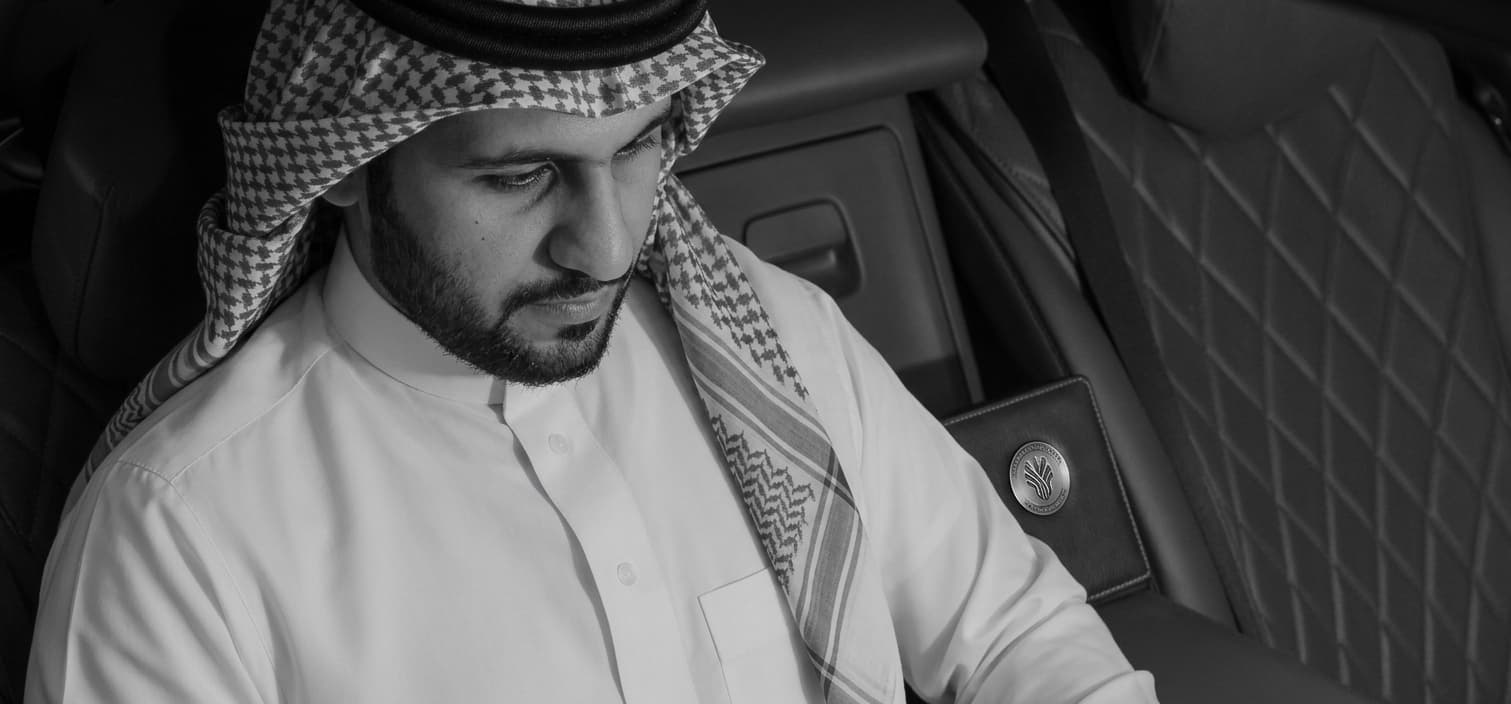Full-day chauffeur service — White Line
