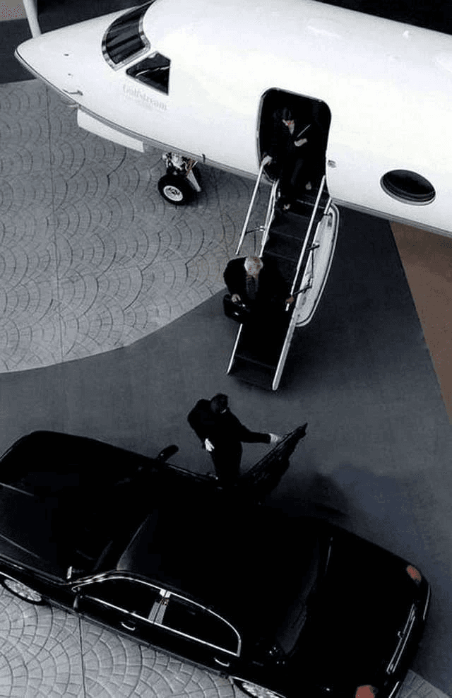 White Line airport chauffeur service